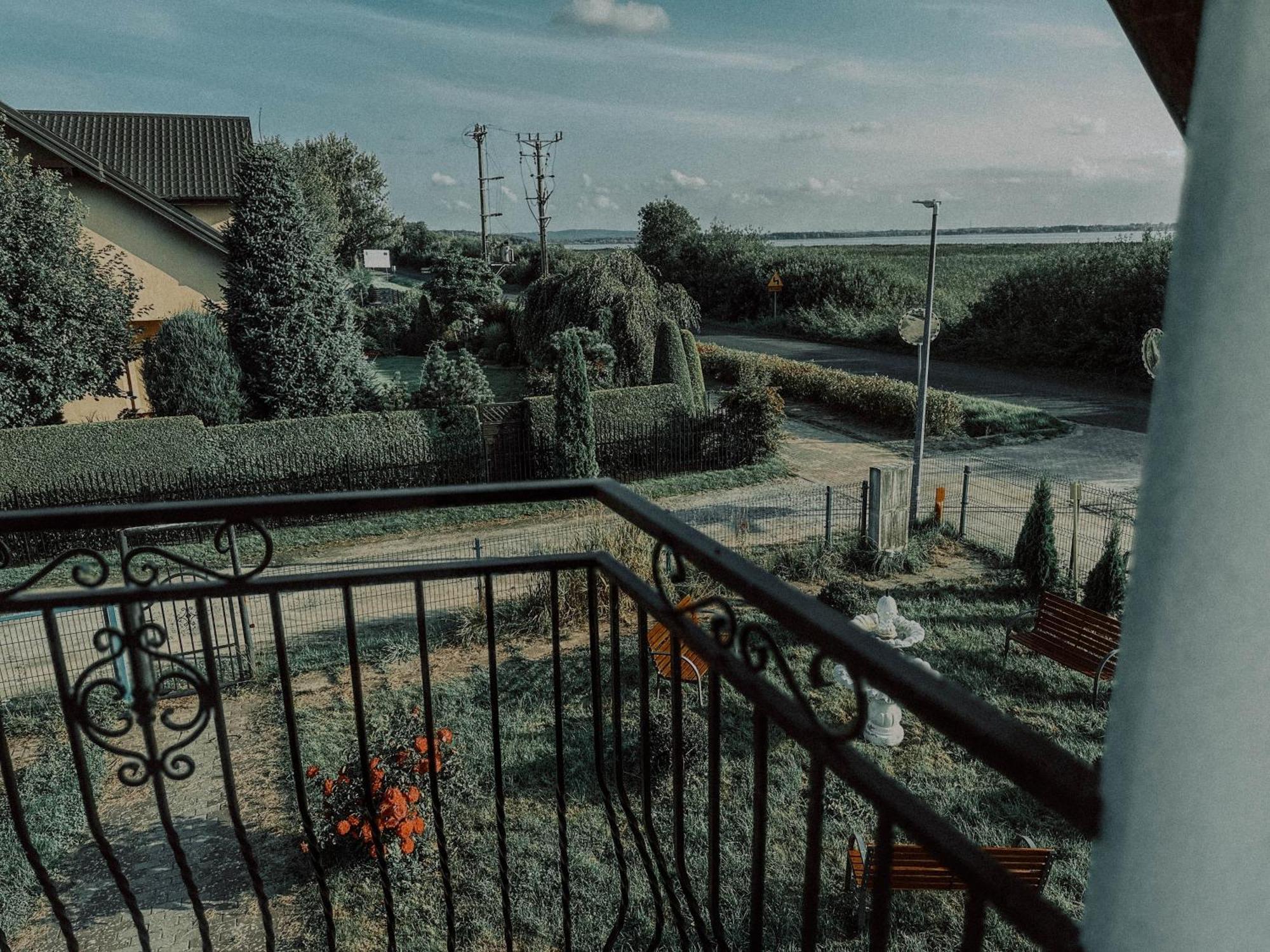 Boho Przystan Łazy Kültér fotó